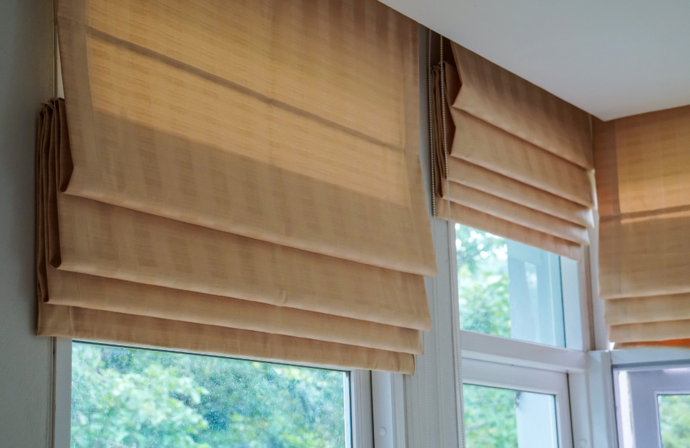 Hunter Douglas Blinds Enhance Minimalist Design